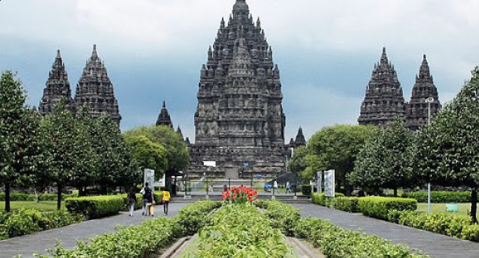 Kerajaan dan Peninggalan Hindu di Indonesia